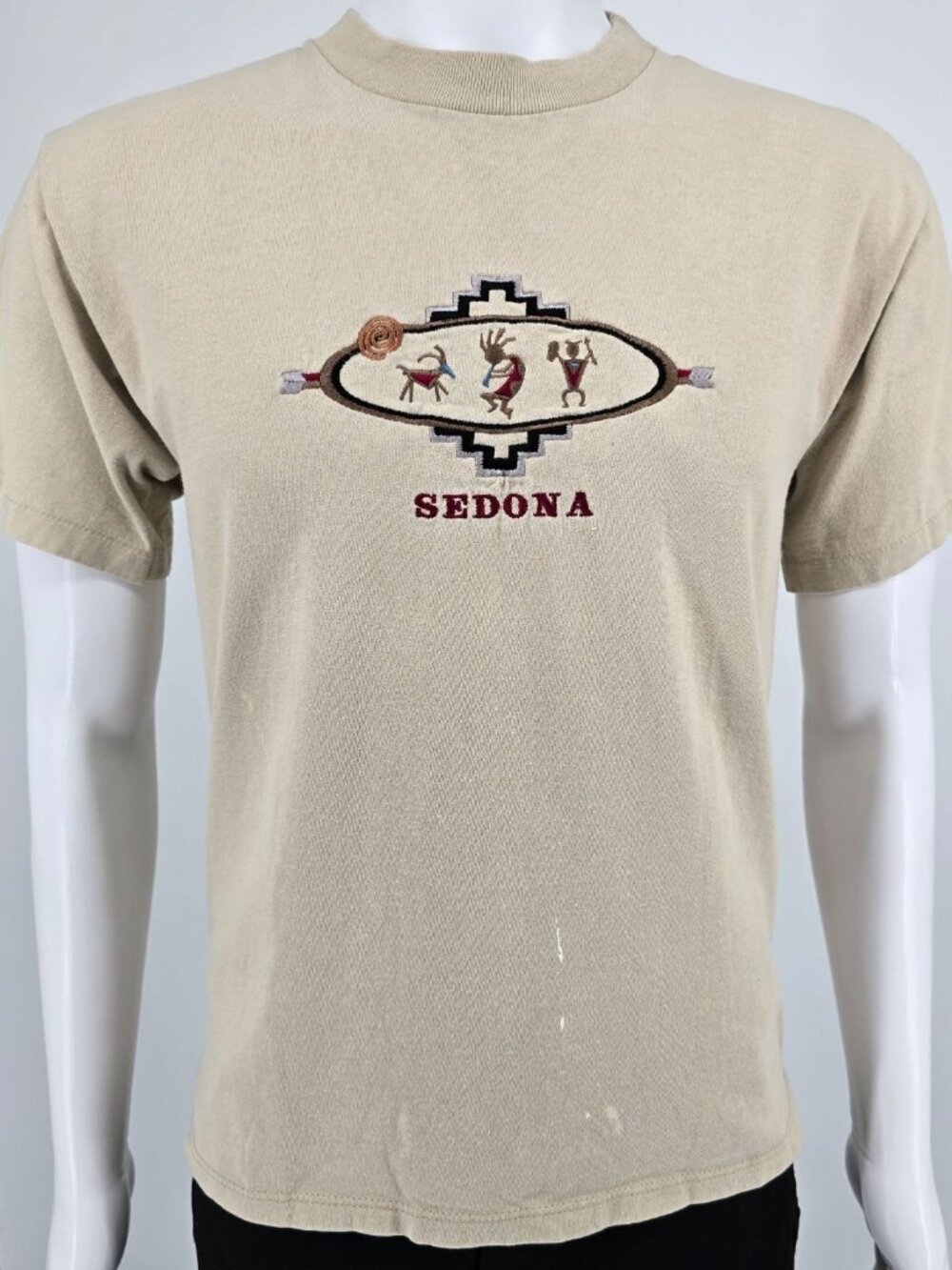 Vintage 1990s P.S.I. Beige Embroidered Sedona Kokopelli Graphic T-Shirt (M)